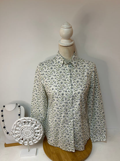 Leichte Damen-Bluse mit zartem Blumenmuster & klassischem Hemdkragen - Hammerschmid - Gr. S / 36