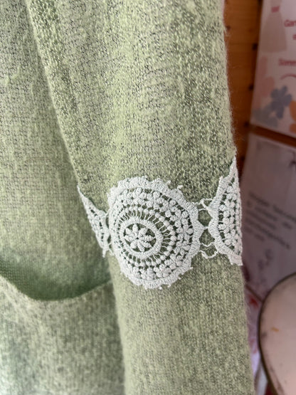 Damen Strickjacke in Grün mit Spitzen-Details - Imagine - Gr. L / 40 - XL / 42