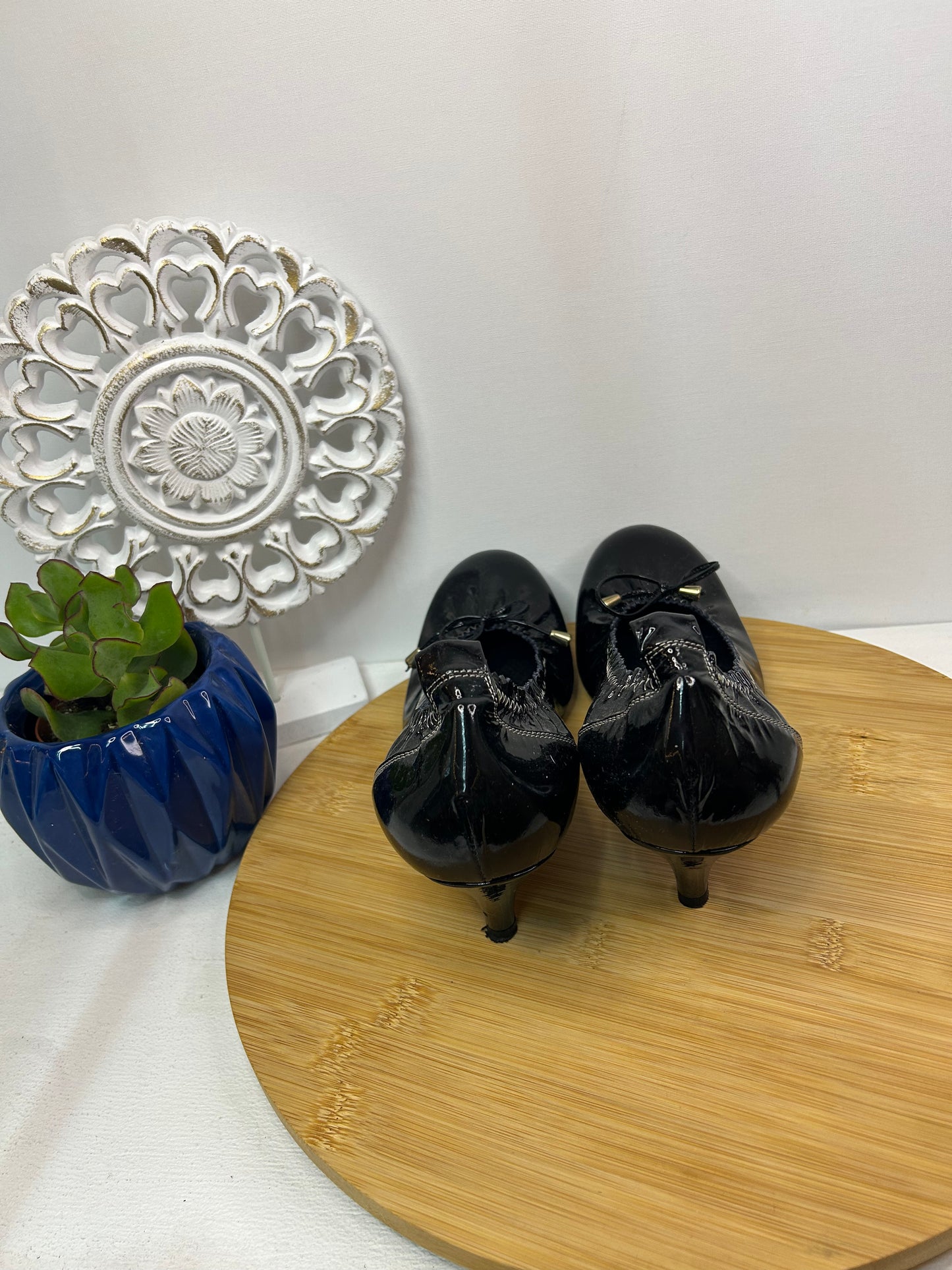 Elegante Damen-Pumps / Schuhe aus dunkelblauen Lackleder - andrea puccini - Gr. 39
