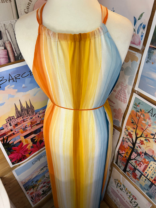 Bodenlanges Neckholder-Kleid mit sommerlichem Streifenmuster - H&M - Gr. XL/42
