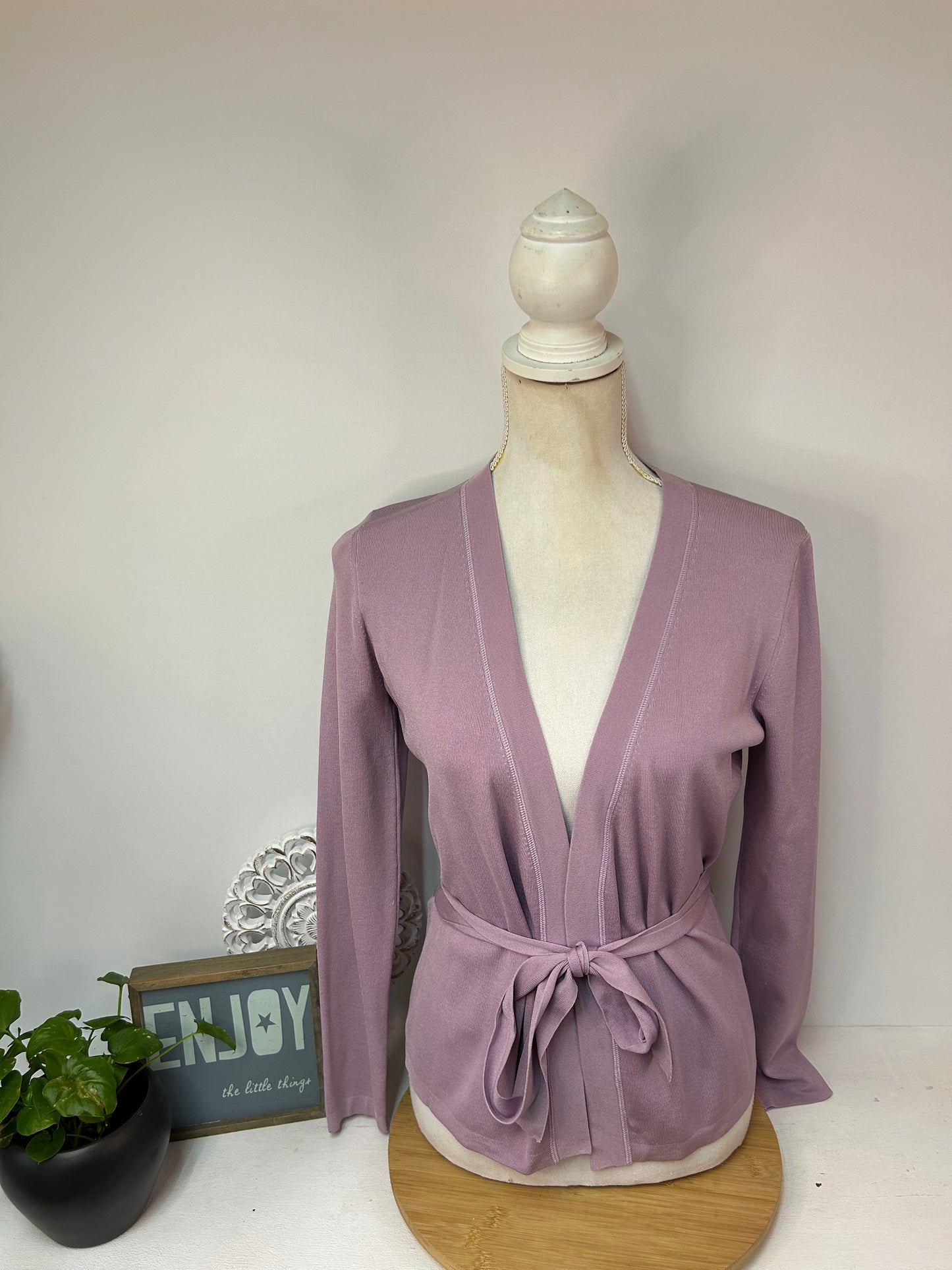Damen-Strickjacke mit Seiden Anteil in zartem Flieder - Gr. M / 38