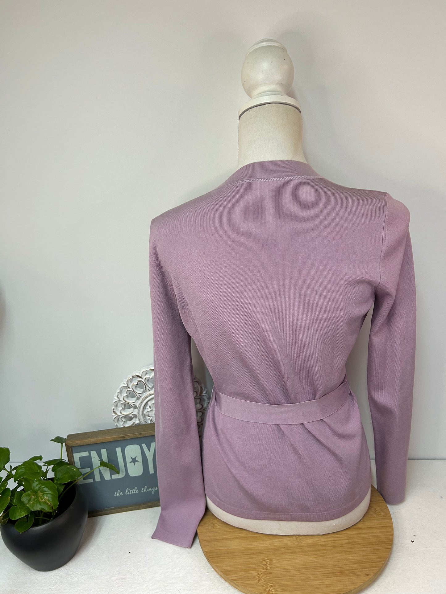 Damen-Strickjacke mit Seiden Anteil in zartem Flieder - Gr. M / 38