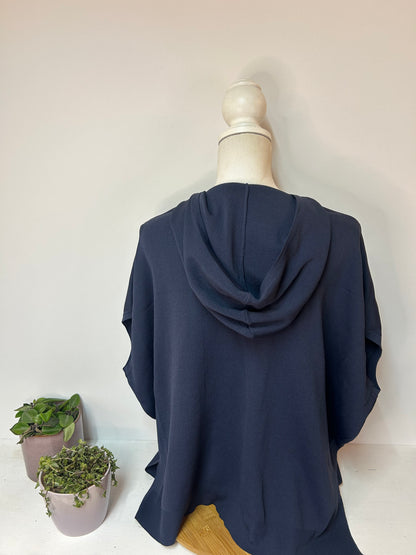 Dunkelblaues Sweatshirt mit kurzen Ärmeln & Kapuze - Someday. - Gr. M - XL