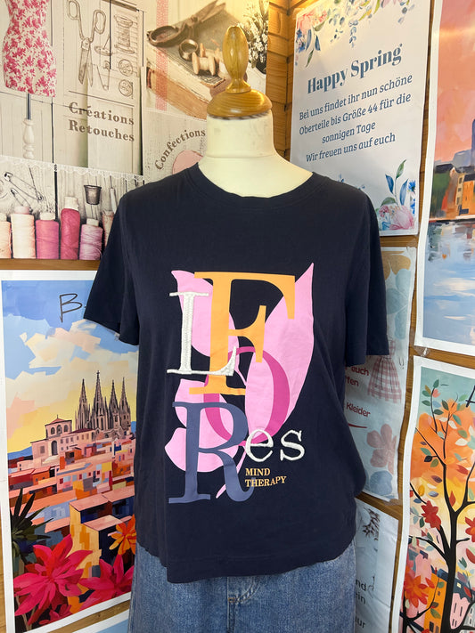 Stylisches Damen T-Shirt mit modernem Statement-Print - C&A - Gr. M / 38 - L / 40