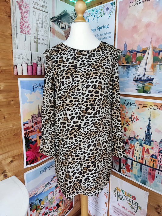 Schickes Kleid in Leooptik - rich&royal - Gr. S