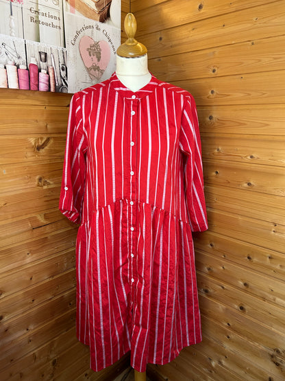 Rotes, locker geschnittenes Damenkleid mit weißen Streifen - darling harbour - Gr. S / 36